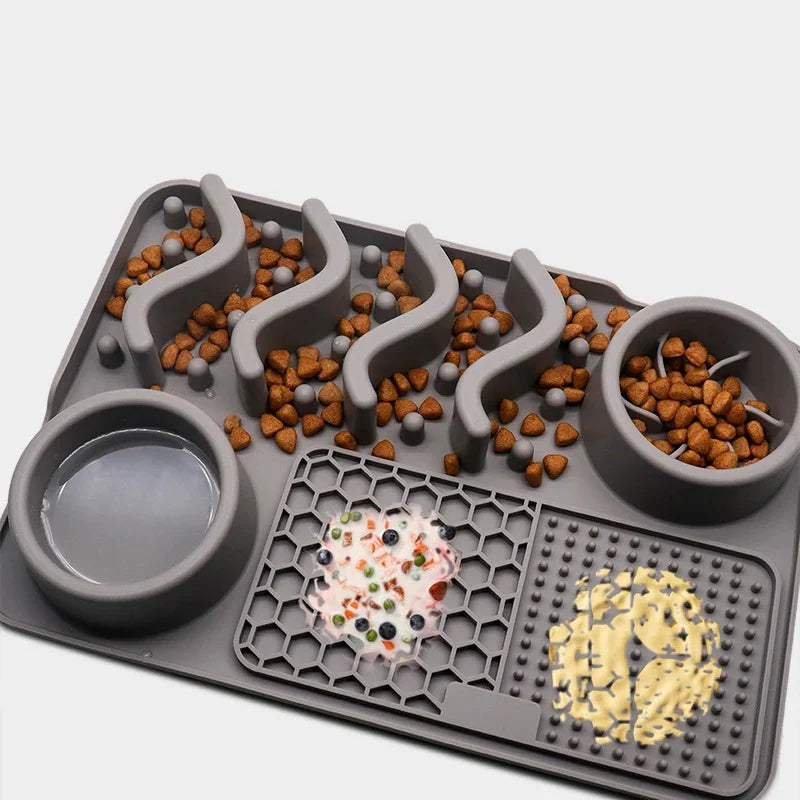 Pawrio™ Multi-Functional Pet Licking Mat – Slow Feeder Bowl Pad